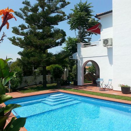 Villa Habana El Vendrell Exterior photo