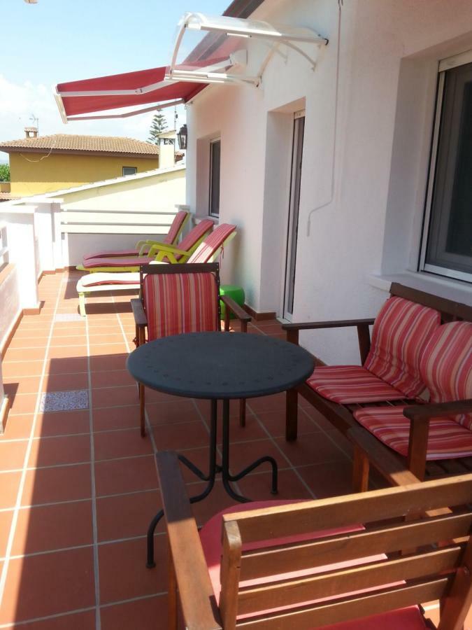 Villa Habana El Vendrell Exterior photo
